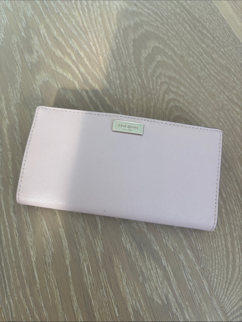 kate spade light pink Saffiano Continental Wallet